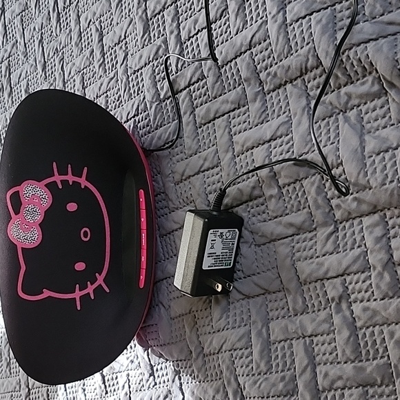 Hello kitty Stereo - Picture 2 of 3